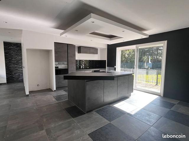 Maison 3 pièces 103 m²