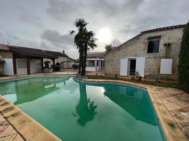 Maison 3 pièces 114 m²