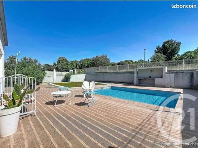 Maison 3 pièces 114 m²