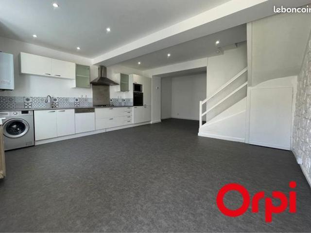Maison 3 pièces 114 m²