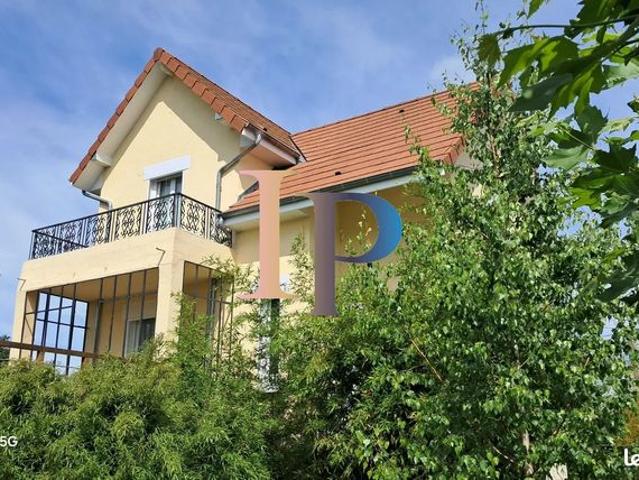 Maison 3 pièces 114 m²
