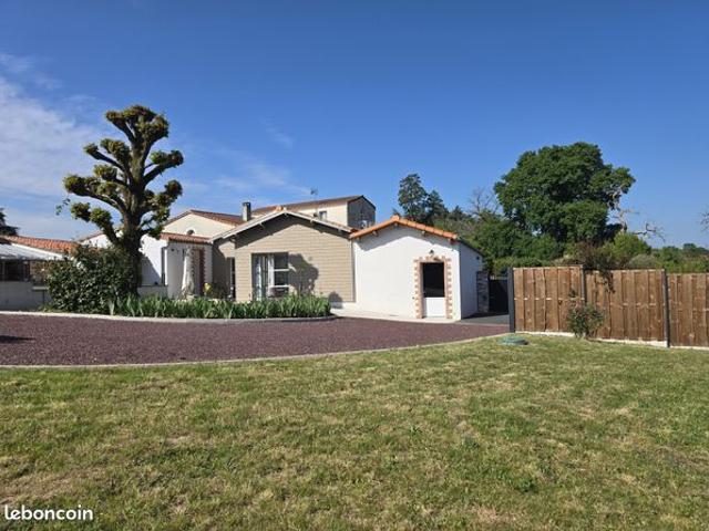 Maison 3 pièces 115 m²