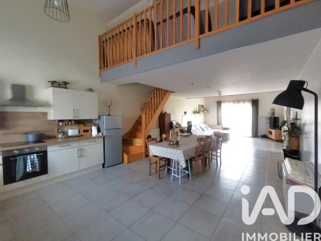Maison 3 pièces 115 m²