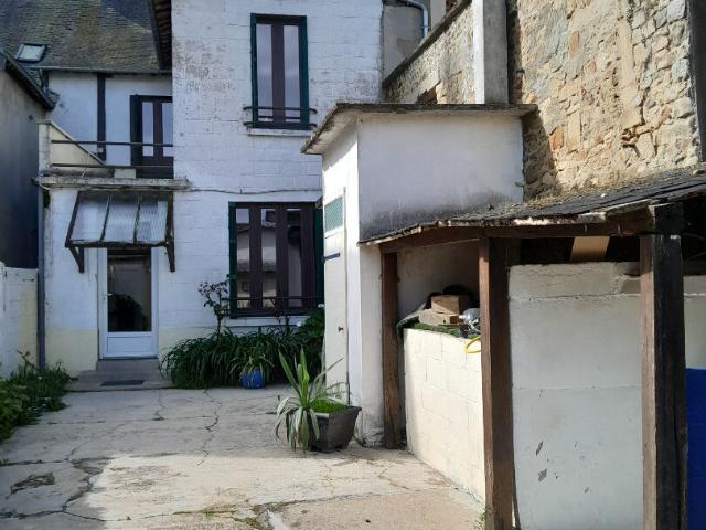 Maison 3 pièces 118 m²