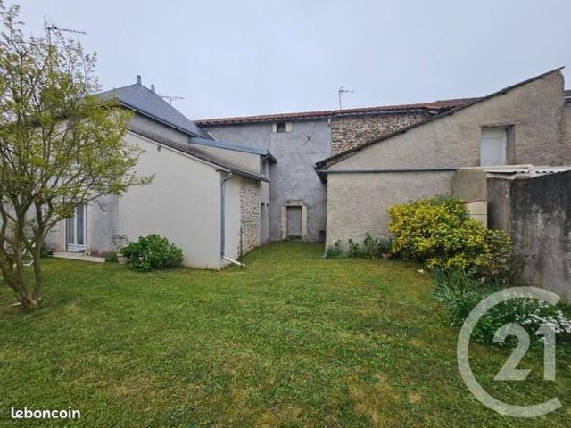 Maison 3 pièces 118 m²