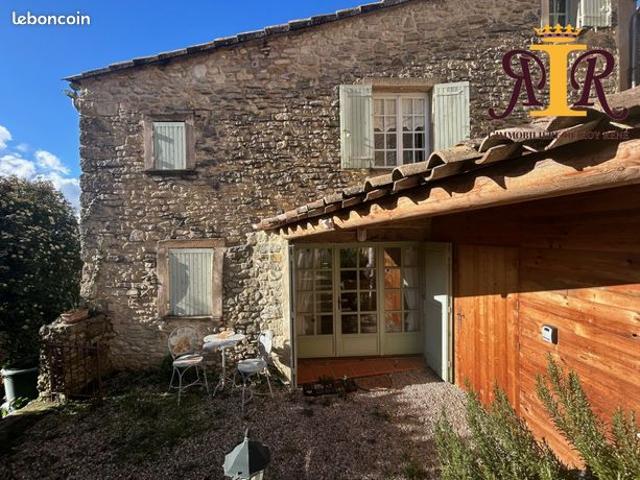 Maison 3 pièces 110 m²