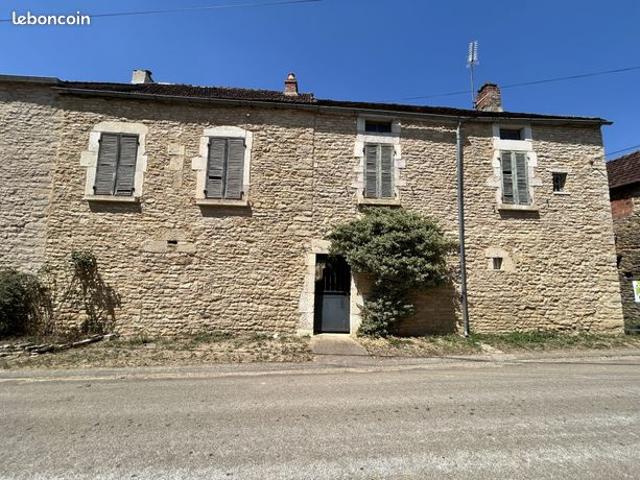 Maison 3 pièces 112 m²