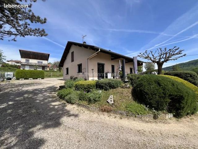 Maison 3 pièces 113 m²