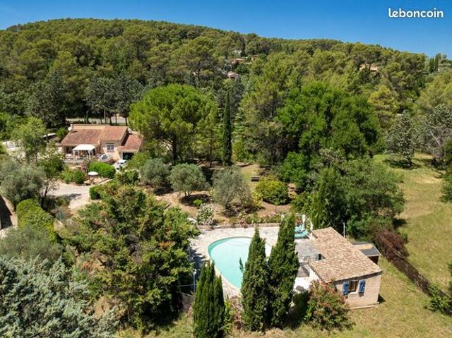 Maison 3 pièces 113 m²