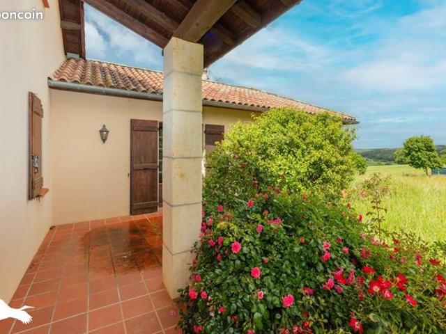 Maison 3 pièces 125 m²