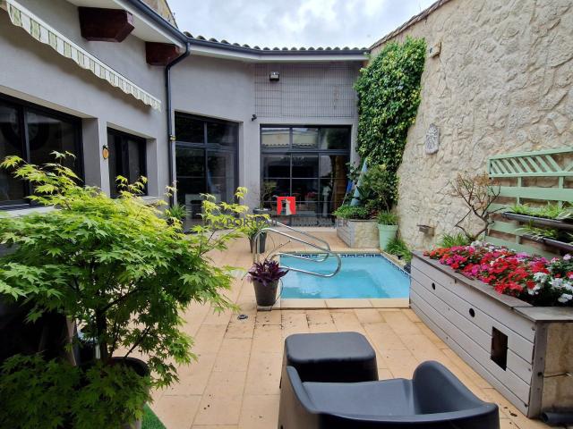 Maison 3 pièces 129 m²