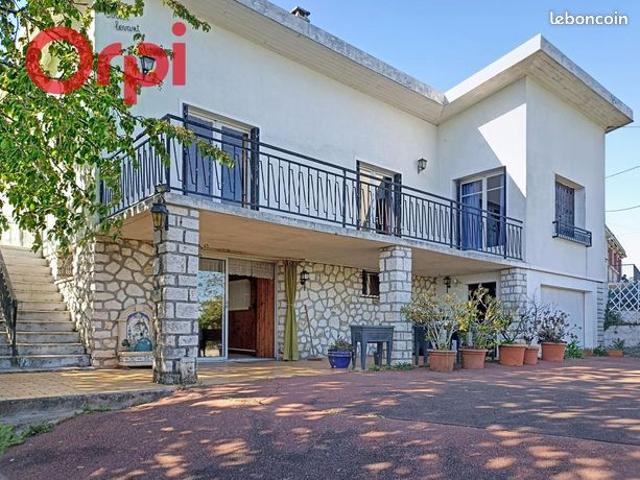 Maison 3 pièces 120 m²