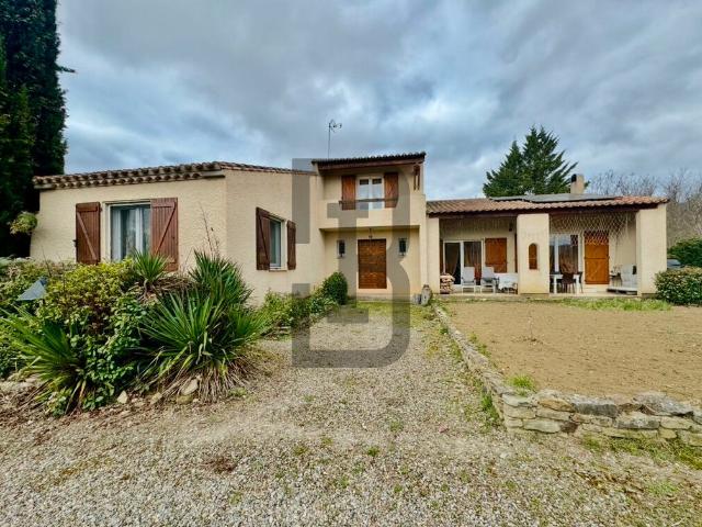 Maison 3 pièces 121 m²