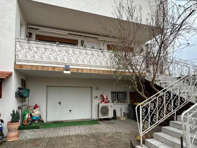 Maison 3 pièces 122 m²