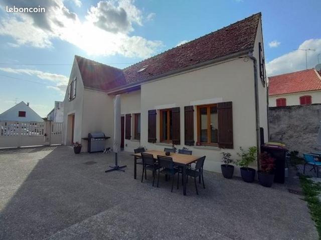 Maison 3 pièces 122 m²