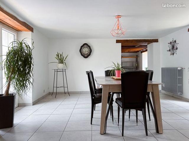 Maison 3 pièces 122 m²