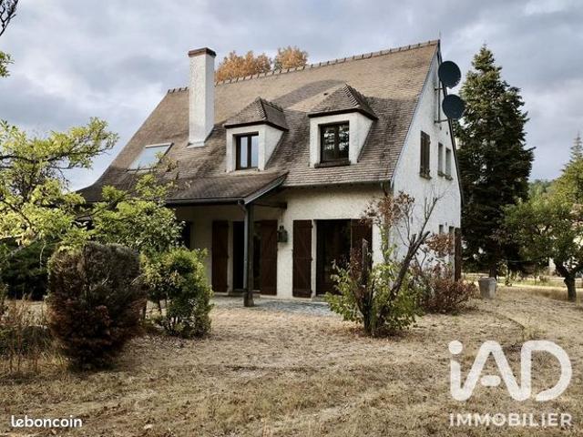 Maison 3 pièces 136 m²