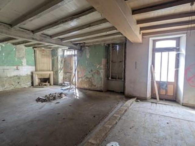 Maison 3 pièces 136 m²