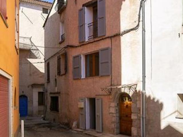 Maison 3 pièces 136 m²