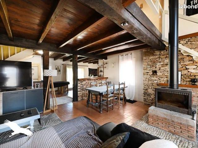 Maison 3 pièces 137 m²