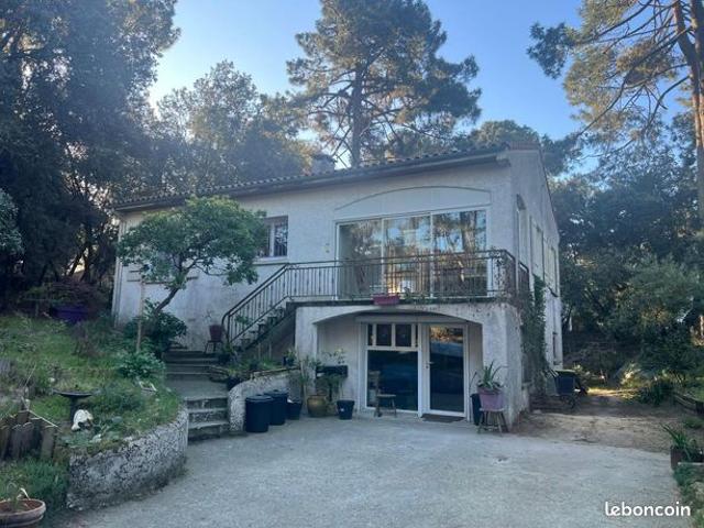 Maison 3 pièces 137 m²