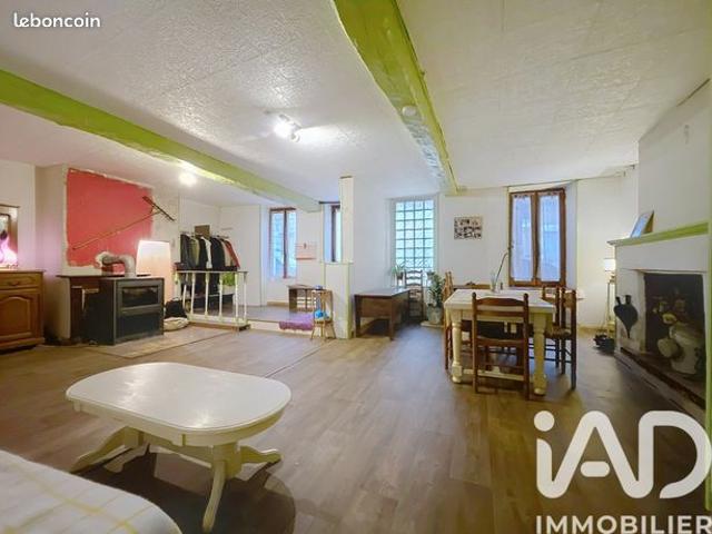 Maison 3 pièces 139 m²