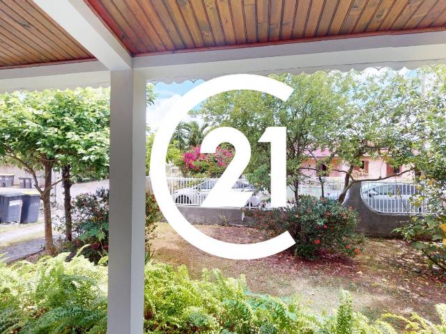 Maison 3 pièces 130 m²