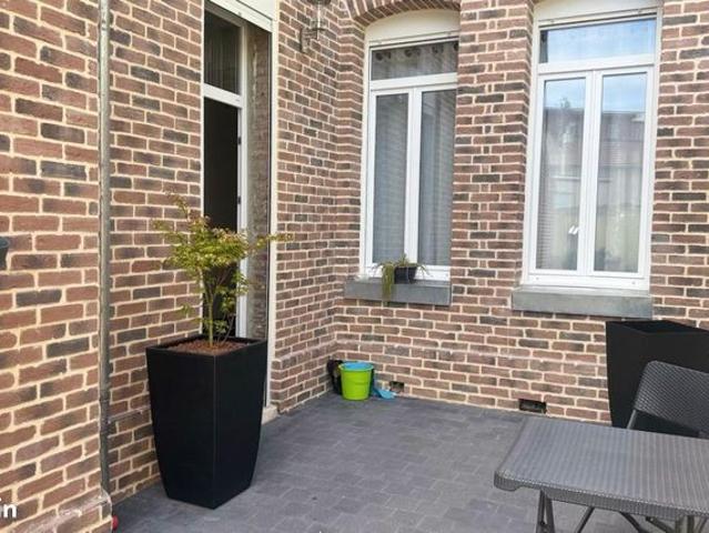 Maison 3 pièces 130 m²