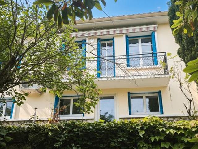 Maison 3 pièces 130 m²