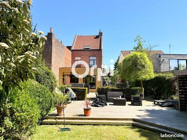 Maison 3 pièces 130 m²