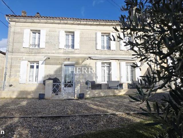 Maison 3 pièces 130 m²