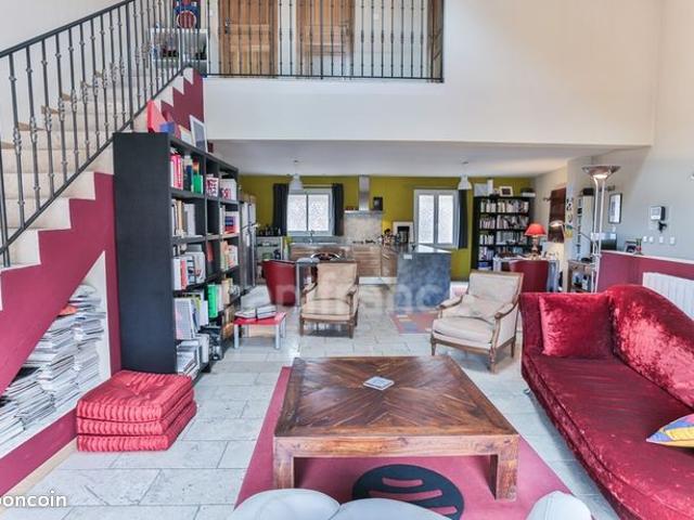 Maison 3 pièces 130 m²