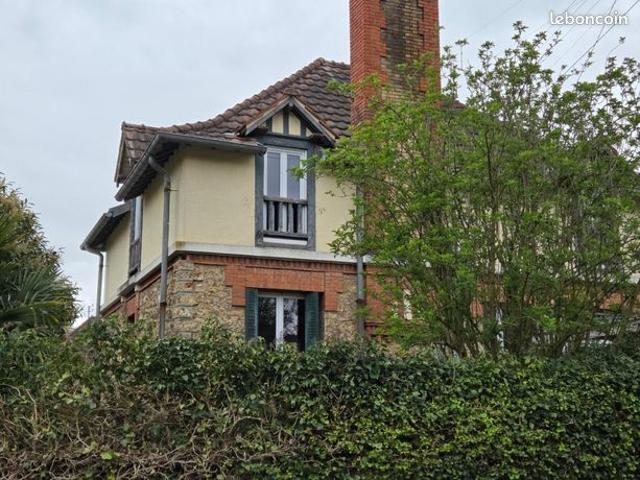 Maison 3 pièces 131 m²