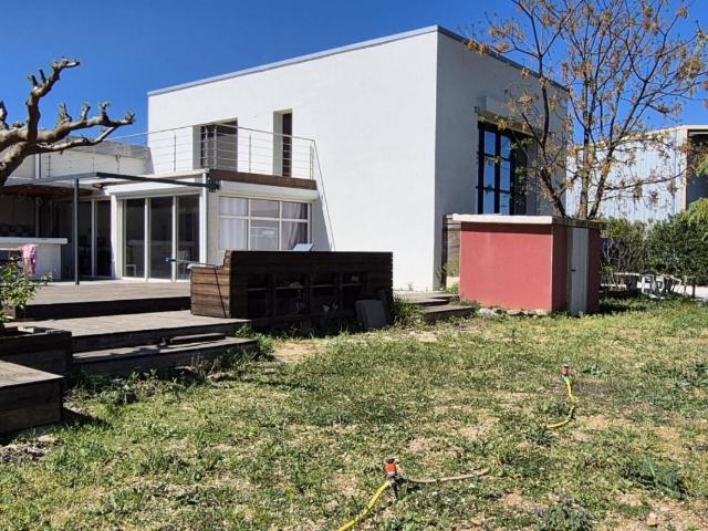 Maison 3 pièces 132 m²