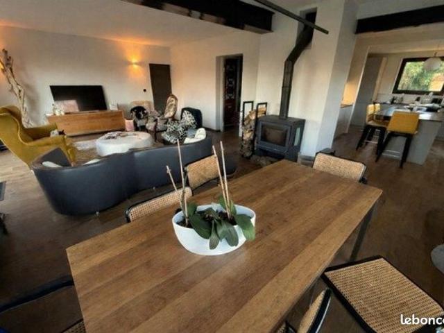 Maison 3 pièces 132 m²