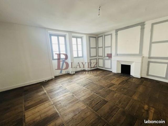 Maison 3 pièces 146 m²