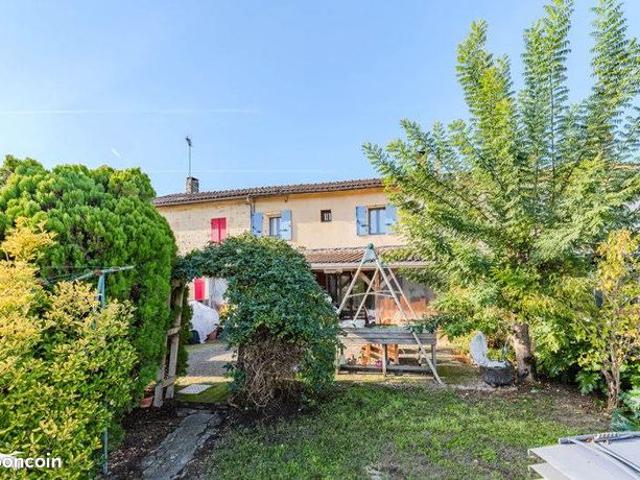 Maison 3 pièces 146 m²