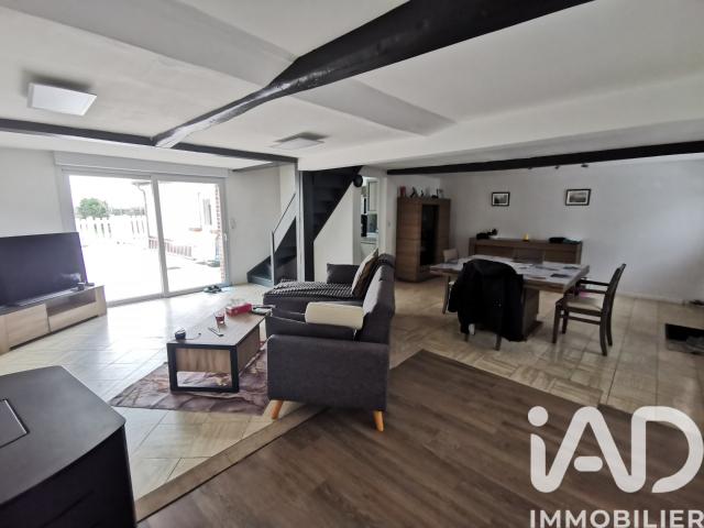 Maison 3 pièces 146 m²