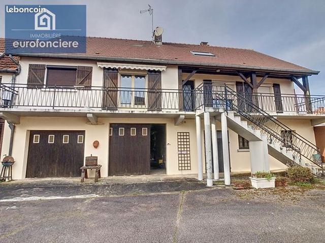 Maison 3 pièces 147 m²