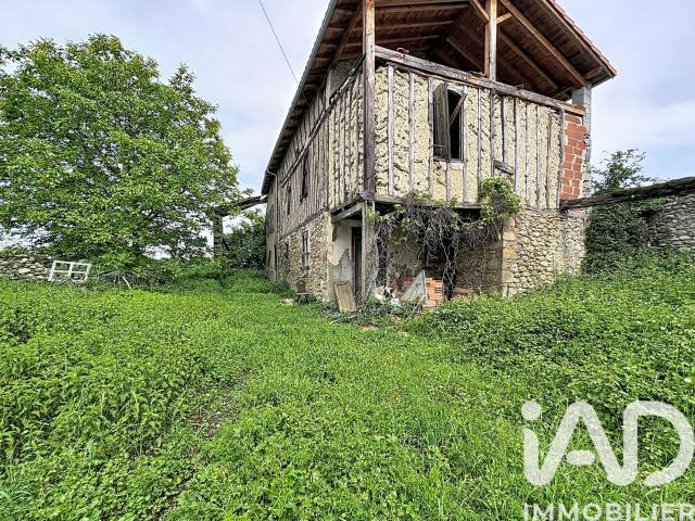 Maison 3 pièces 140 m²