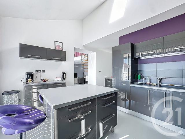 Maison 5 pièces 140 m²