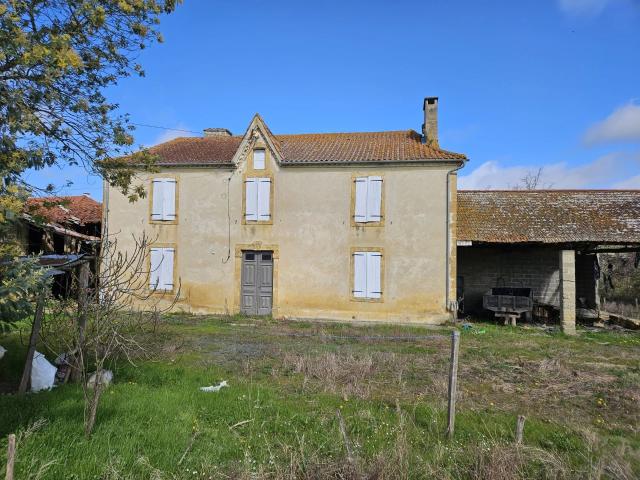 Maison 3 pièces 140 m²