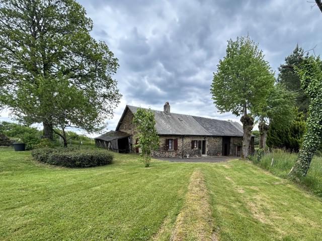 Maison 3 pièces 140 m²
