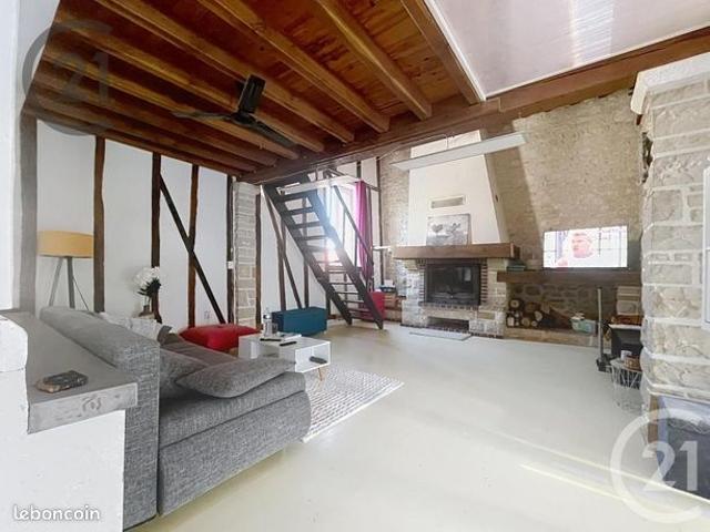 Maison 3 pièces 141 m²