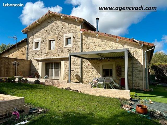 Maison 3 pièces 142 m²