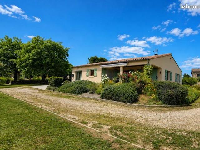 Maison 3 pièces 142 m²
