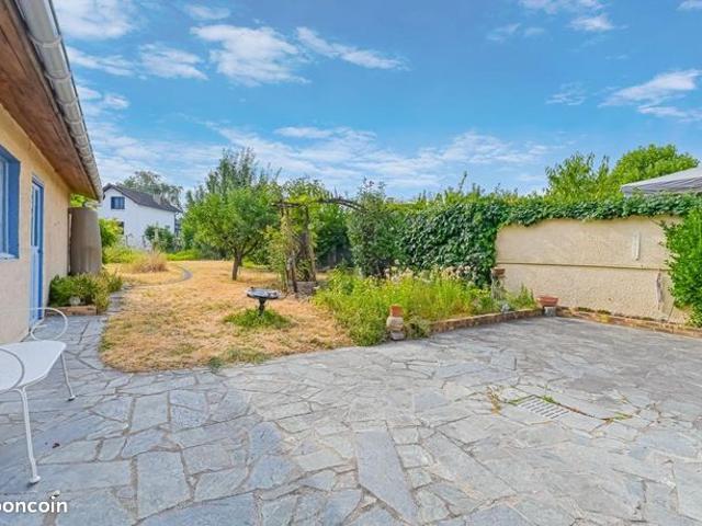 Maison 3 pièces 143 m²