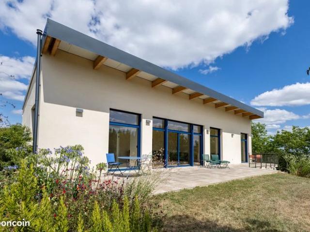 Maison 3 pièces 157 m²