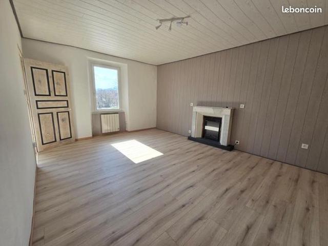 Maison 3 pièces 158 m²