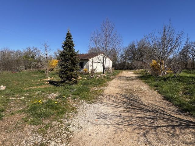 Maison 3 pièces 150 m²